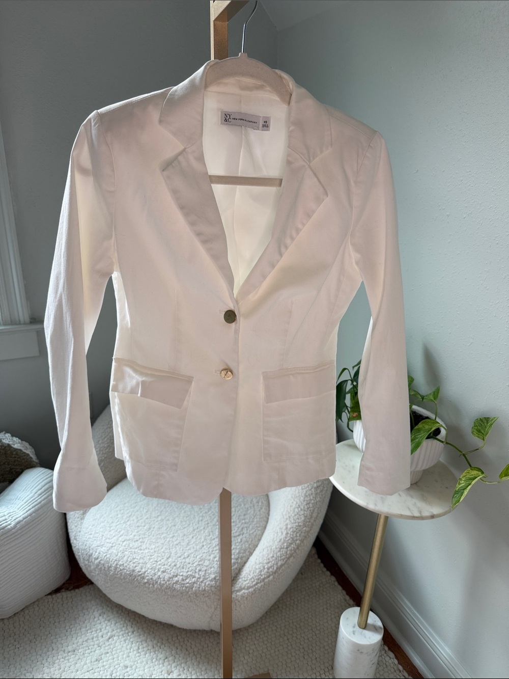 New York & Company Cream Notch-Lapel Two-Button Blazer